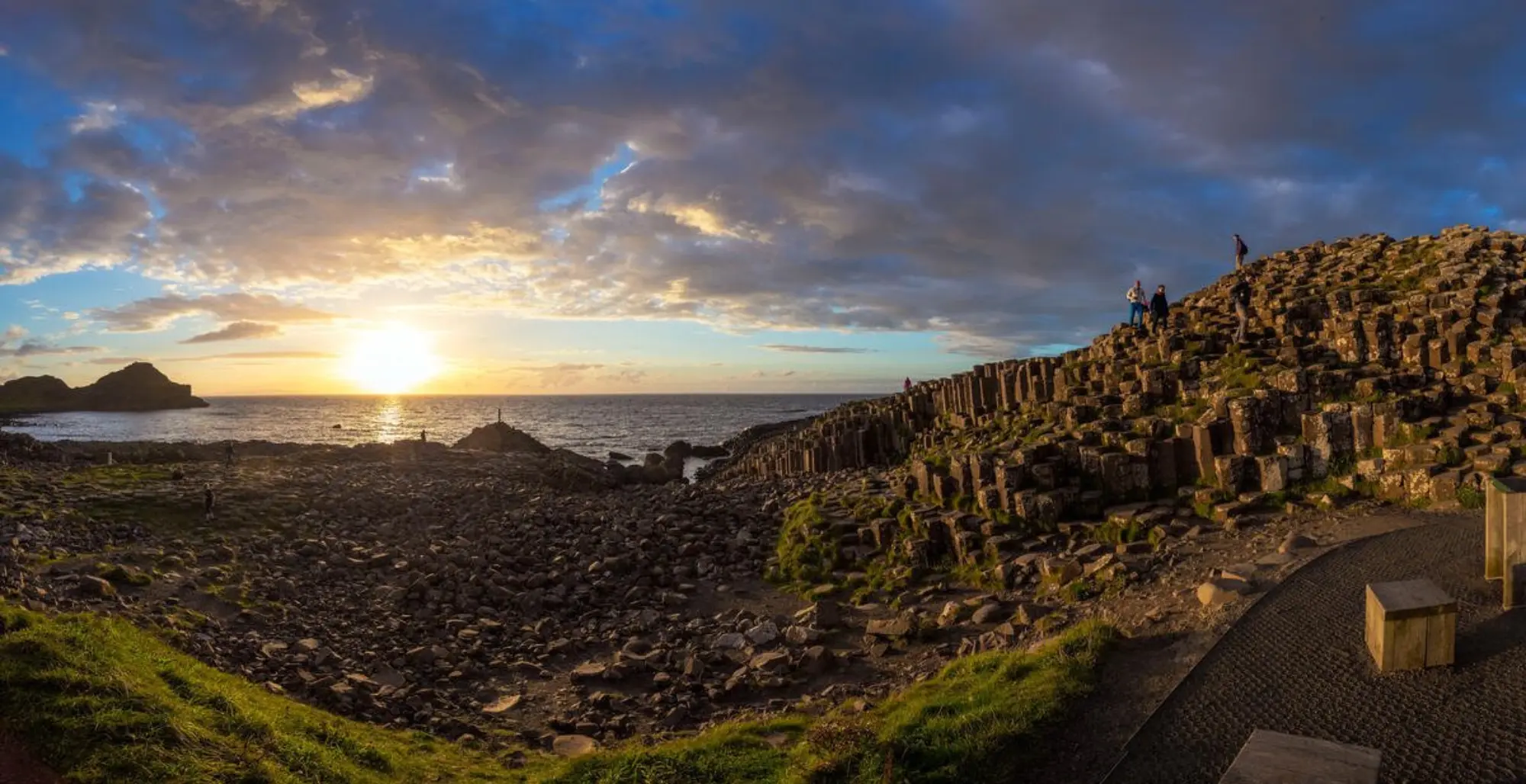 Giants Causeway sunset Co Antrim TI72 ZG7